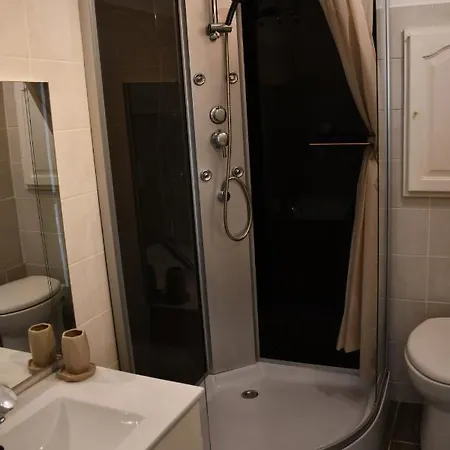 아파트 Le Patio H24,cosy,port,plage,wifi,netflix *